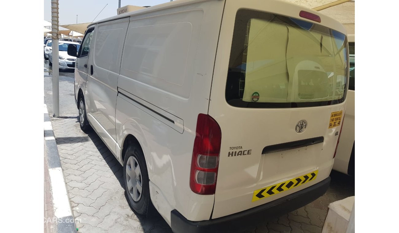 Toyota Hiace 2015 GCC No Accident No Paint A perfect Condition