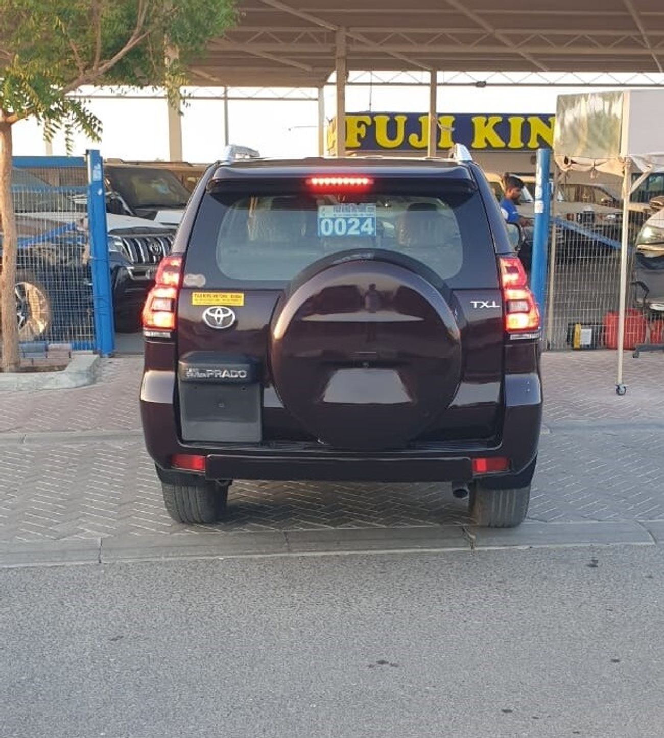 تويوتا برادو 2.7l TXL PETROL 4WD SUV - MODIFY-2023