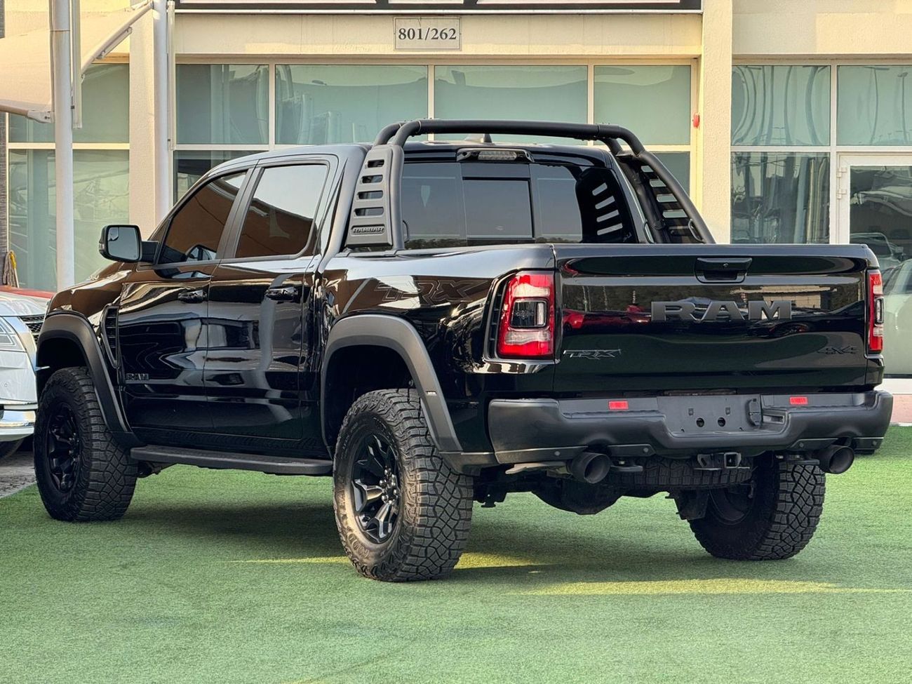 RAM 1500 TRX DODGE RAM TRX 2023 707HP FULL OPTION PERFECT CONDITION ORIGINAL PAINT UNDER WARRANTY