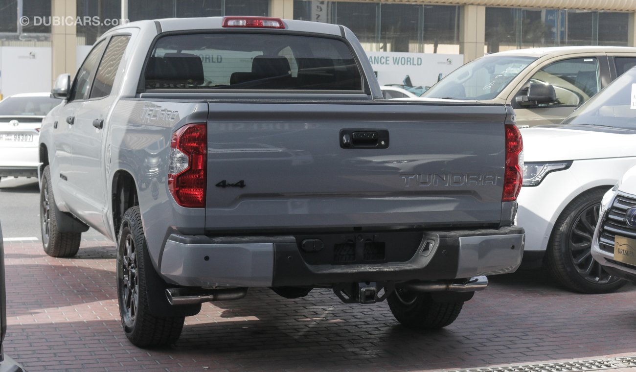 Toyota Tundra 5.7L