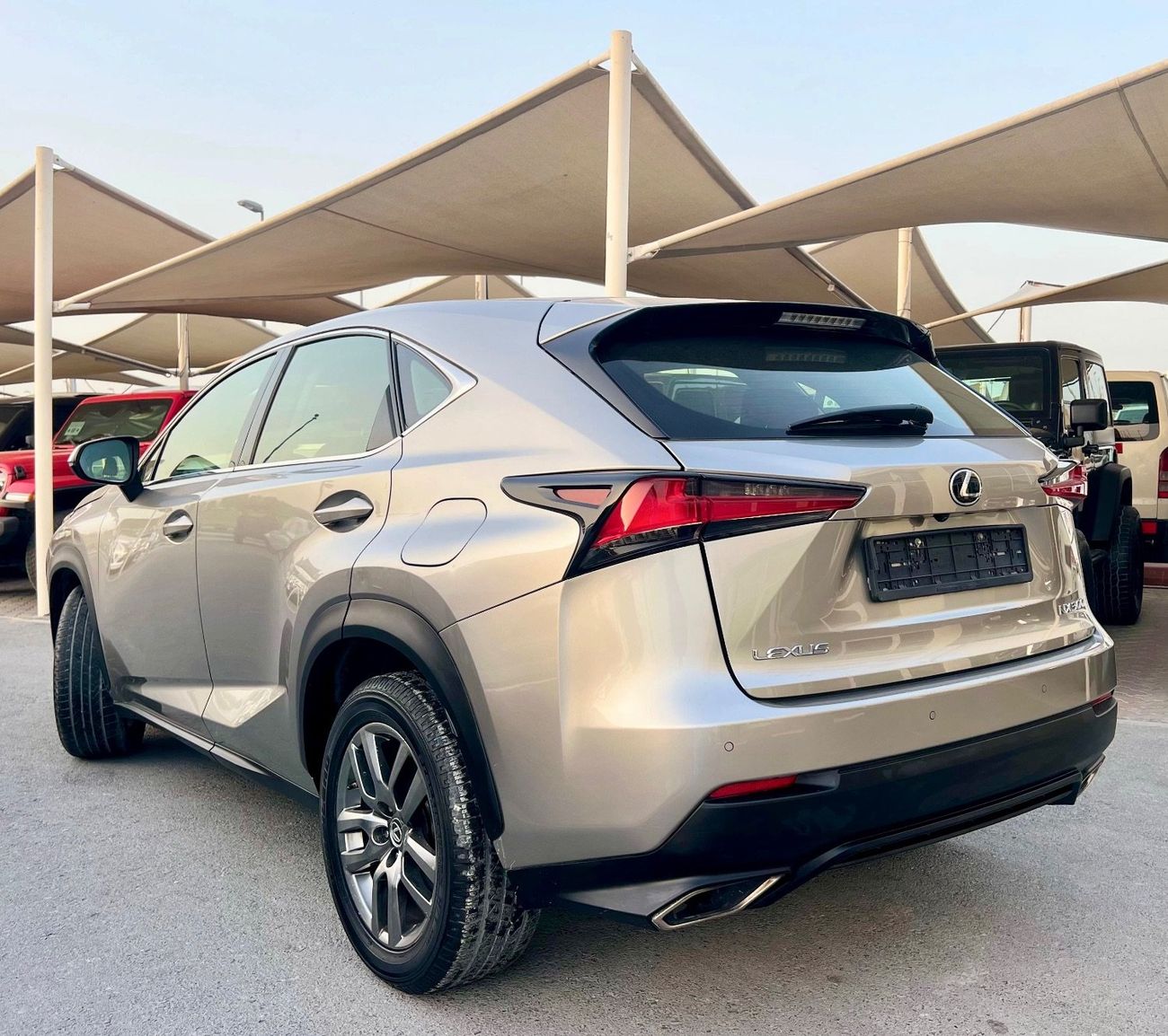 لكزس NX 300 Premier 2.0L