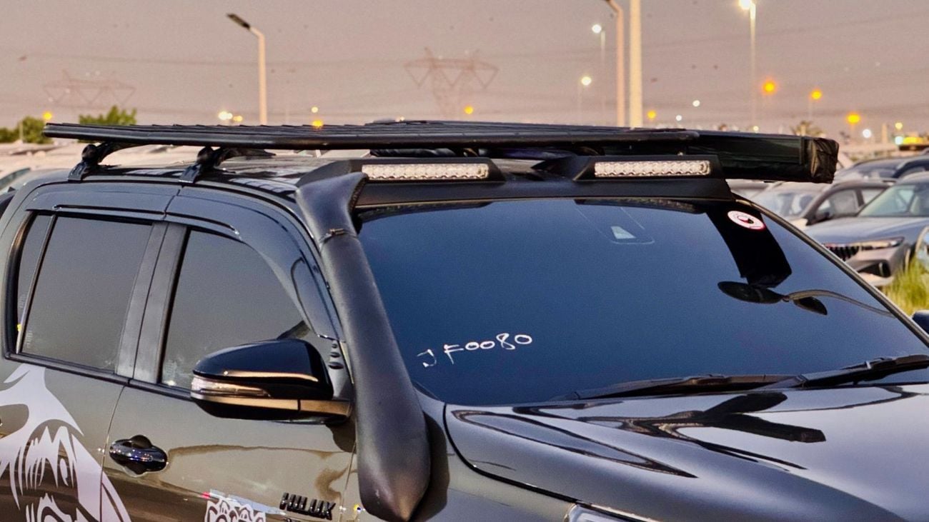 تويوتا هيلوكس OFF-ROAD MODIFIED | AWNING CAMPING TENT | 2.8L DIESEL | MT | 2023 | REAR VIEW CAMERA