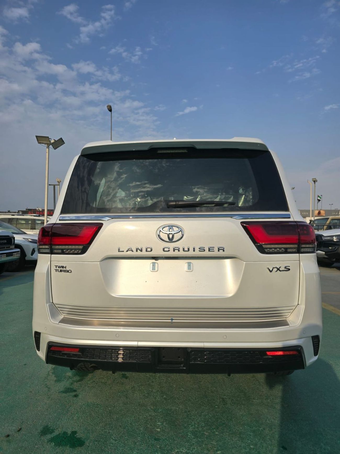 تويوتا لاند كروزر TOYOTA LC300 VXS 2026