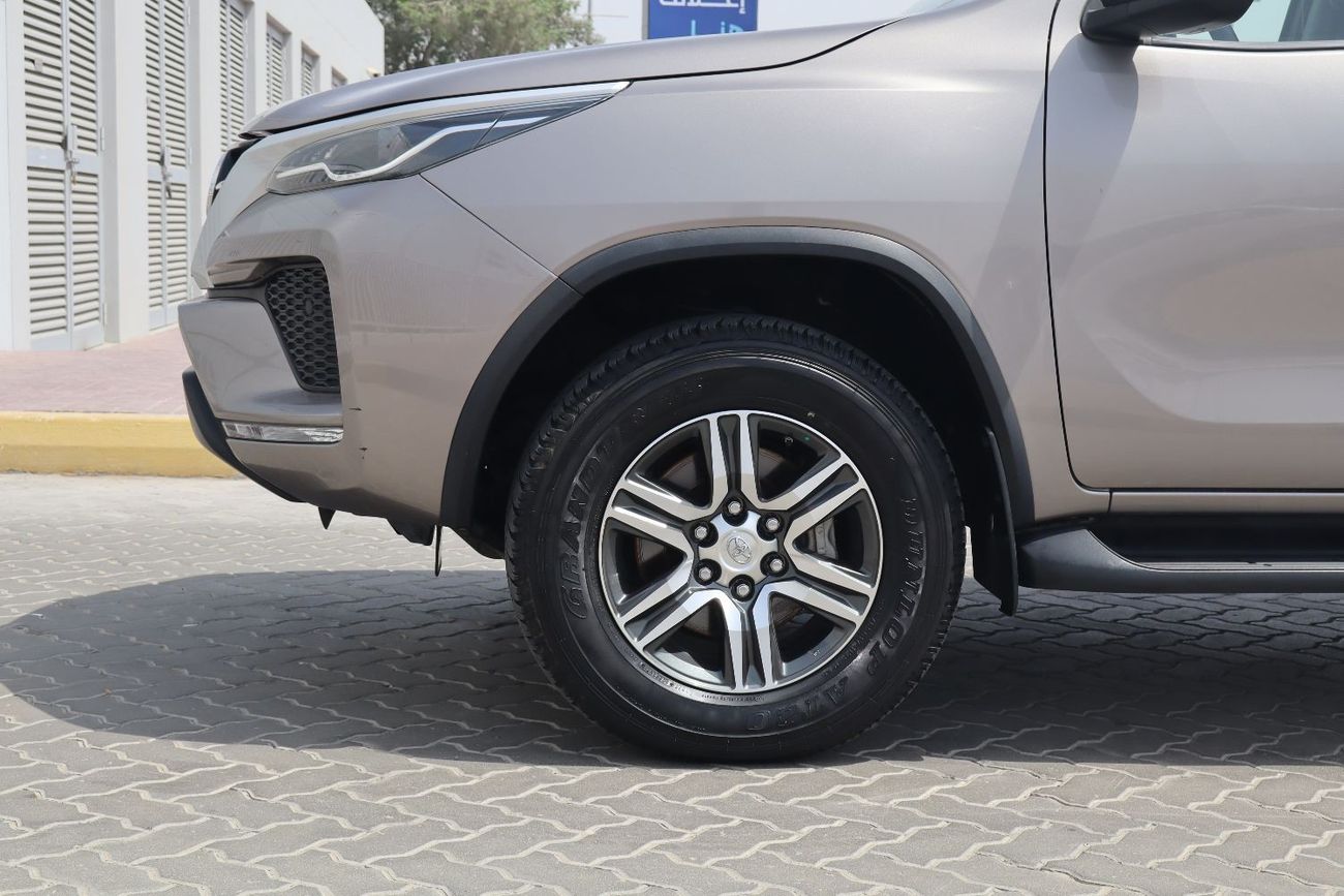Toyota Fortuner EXR 2.7L (164 HP)