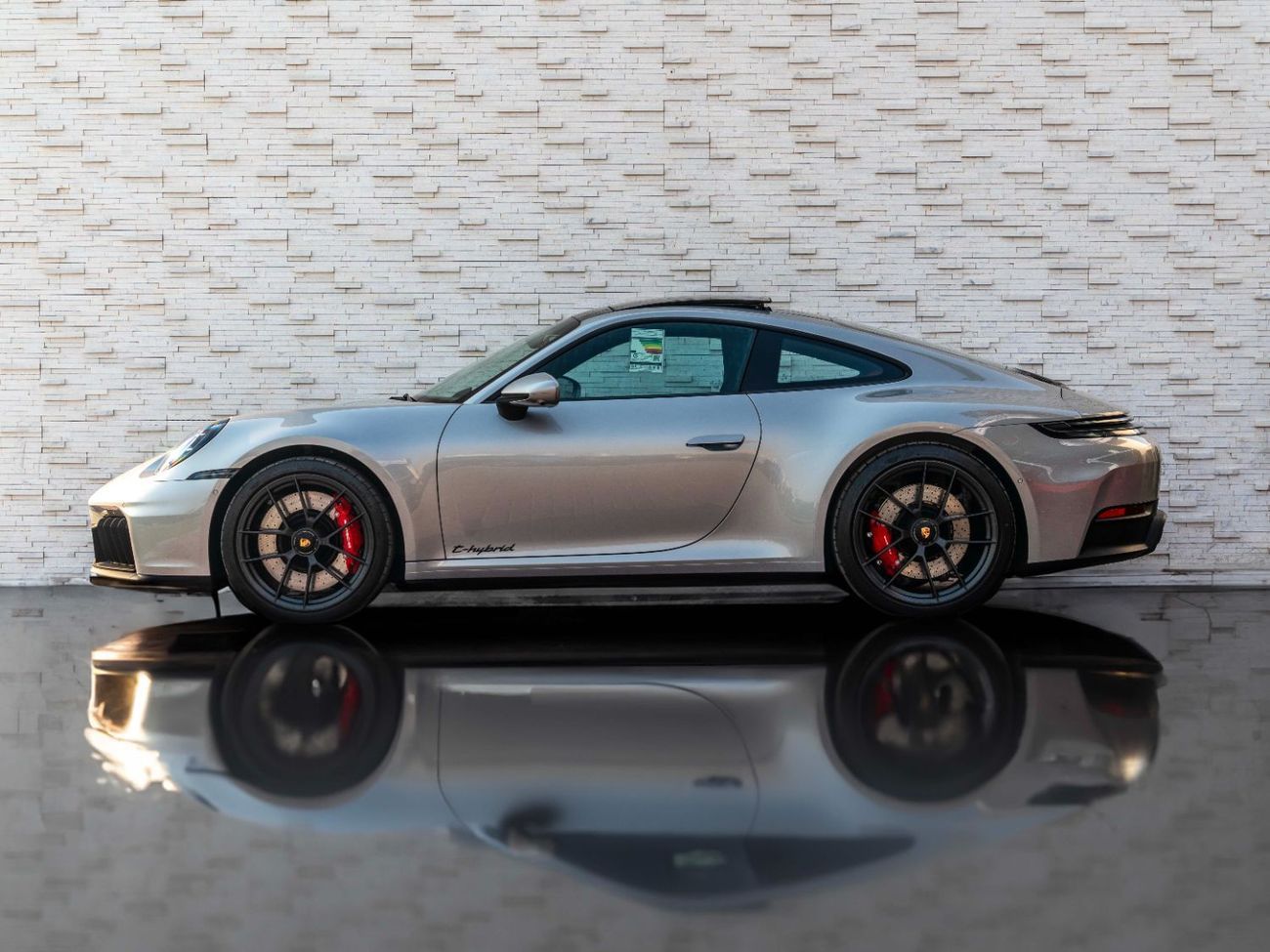 Porsche 911 Carrera GTS