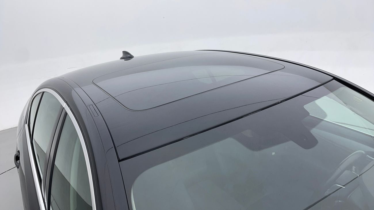 BMW 520i EXCLUSIVE 2 | Zero Down Payment | Home Test Drive