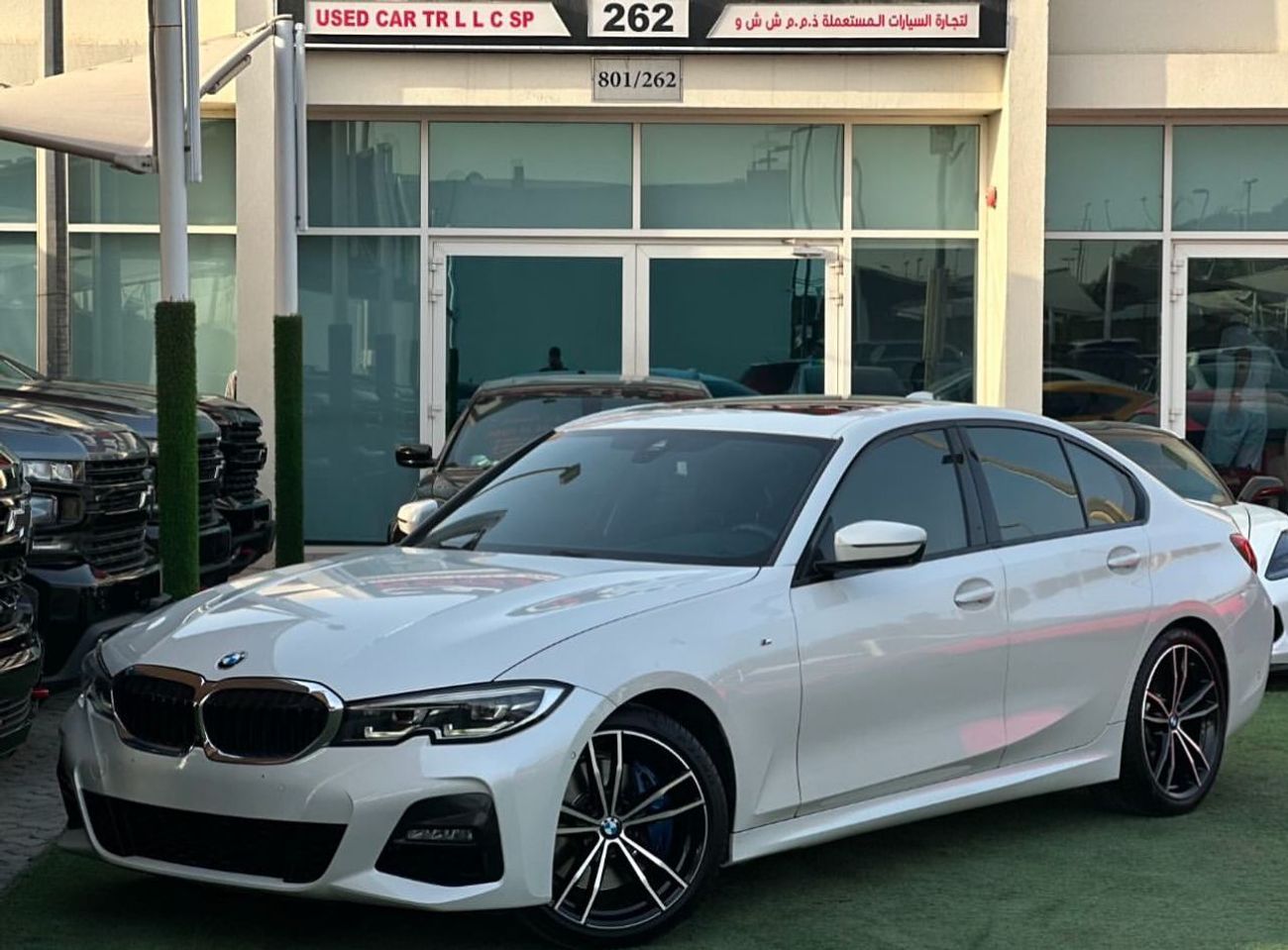 BMW 330i BMW 330i M PACKAGE 2020 GCC FULL OPTION PERFECT CONDITION FULL SERVICE HISTORY