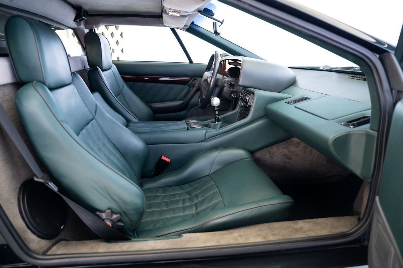 Lotus Esprit Lotus Esprit V8