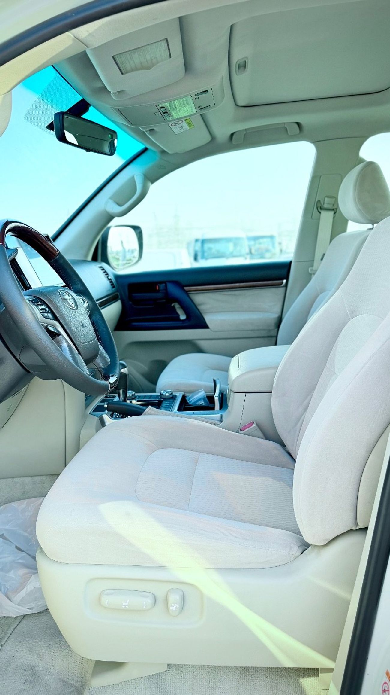 تويوتا لاند كروزر 