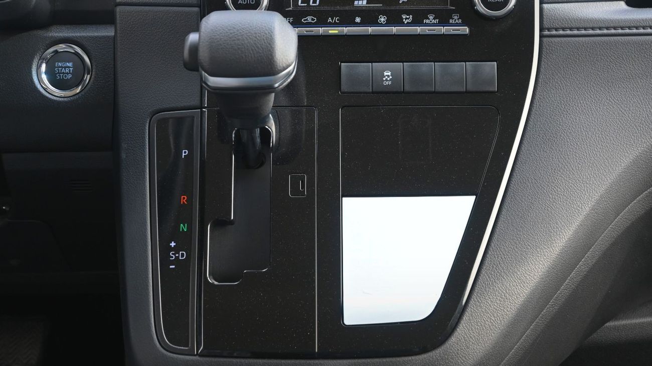 تويوتا جرافينا Toyota Granvia 2025 3.5L Petrol RWD 9 Seats Transmission Automatic  Black Outside Black Inside