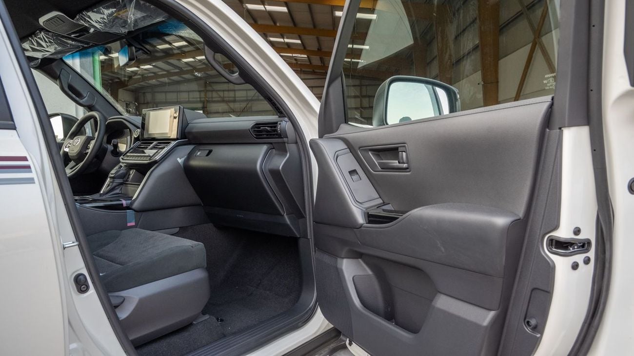 تويوتا لاند كروزر TOYOTA LANDCRUISER 4.0 GX STANDARD -2026YM