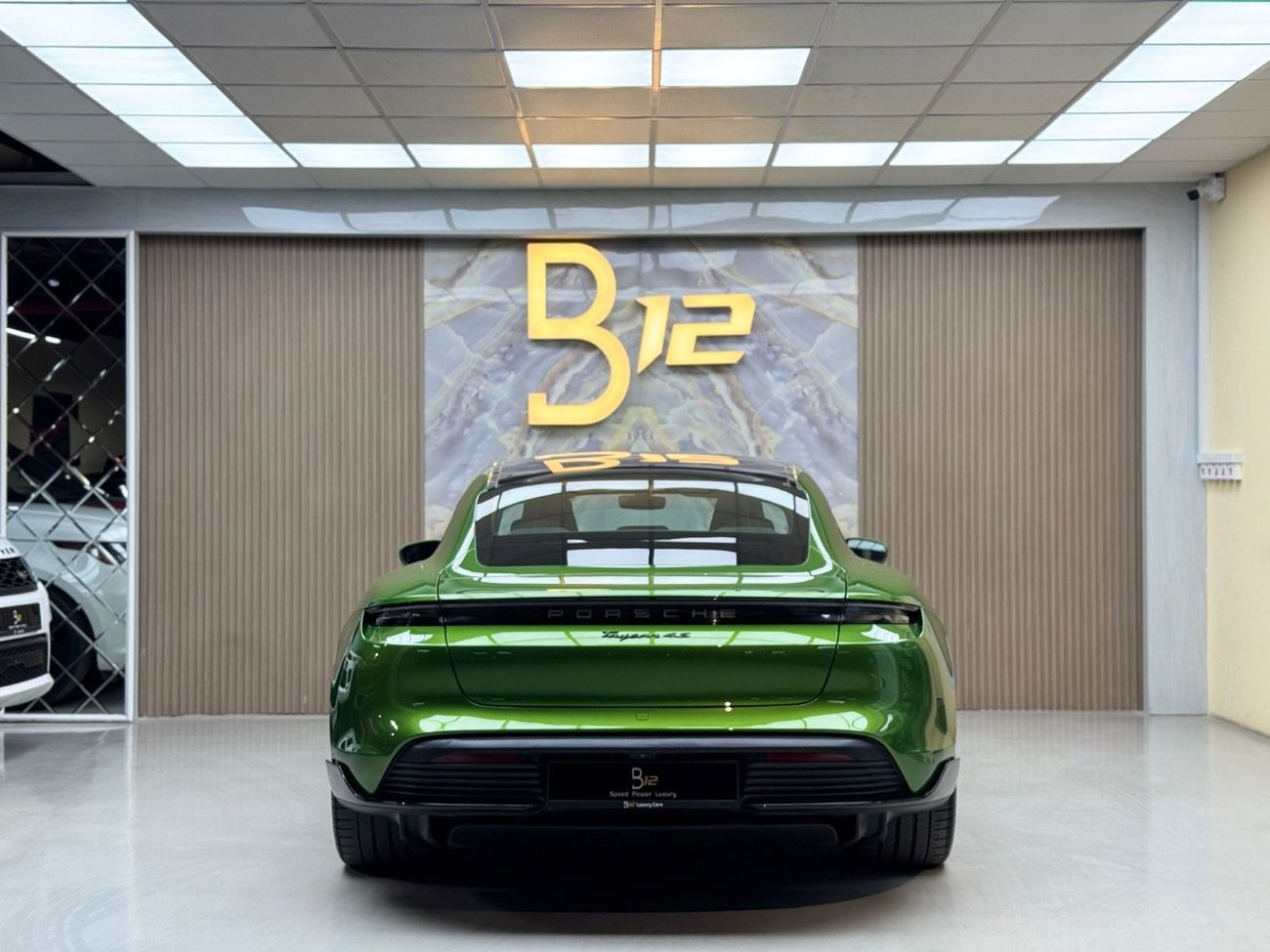 Porsche Taycan 4S Cross Turismo