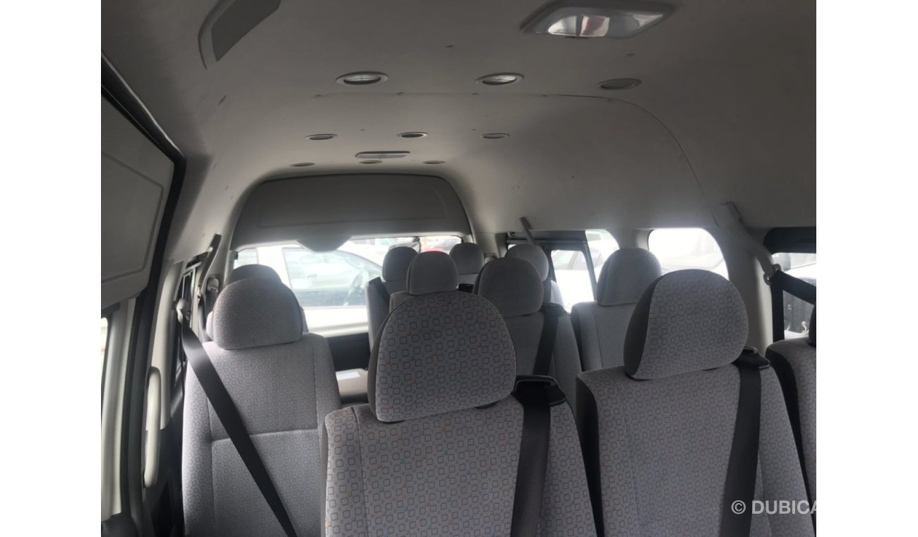 Toyota Hiace 15 seats