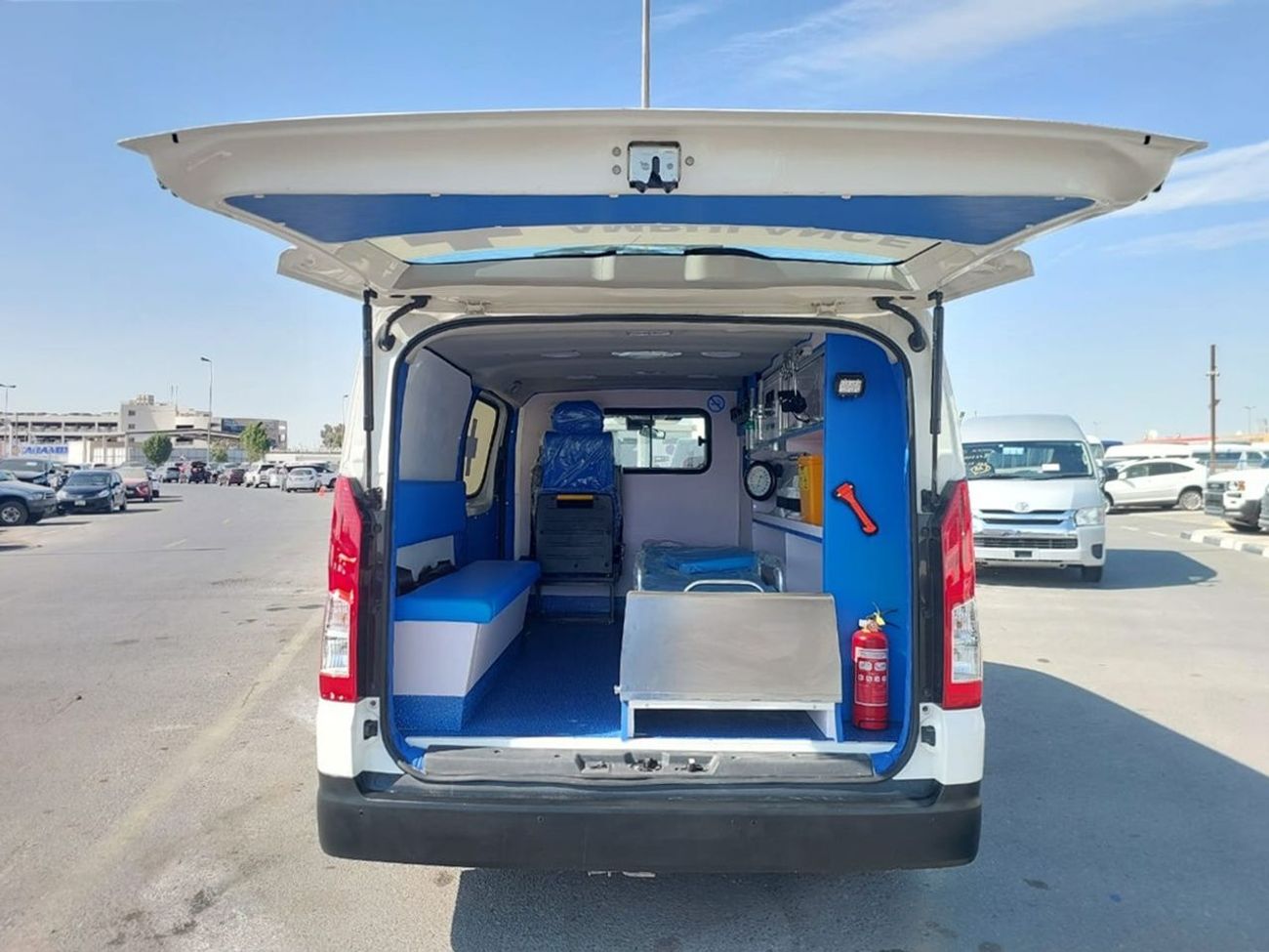 Toyota Hiace TOYOTA HIACE VAN AMBULANCE RHD 2019 MODEL 2.8 L DIESEL AUTOMATIC(PM03504)