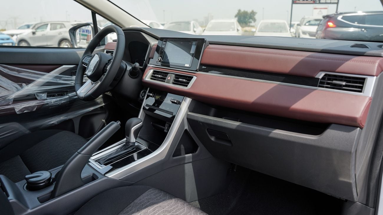 Mitsubishi Xpander Cross