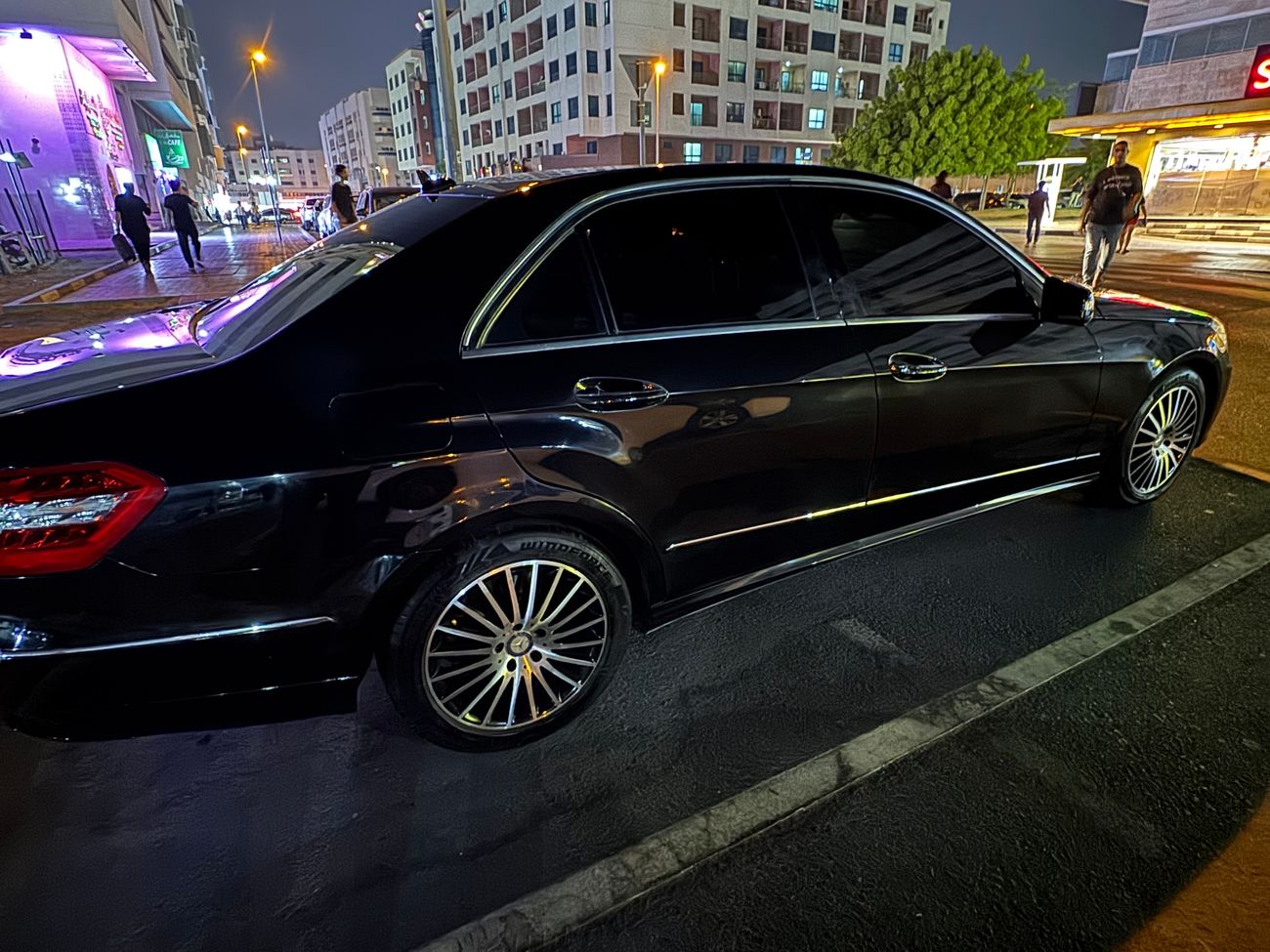 Mercedes-Benz E 350 2