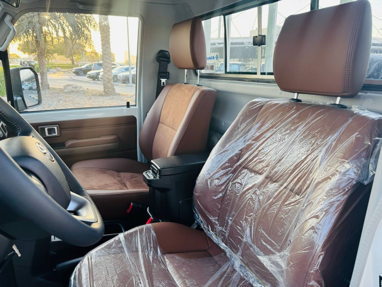 تويوتا لاند كروزر بيك آب GCC SPEC UNDER WARRANTY BRAND NEW