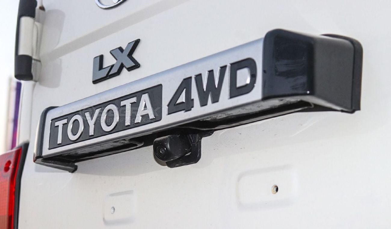 تويوتا لاند كروزر 70 2025 Model Toyota Land Cruiser Hardtop LC76, 2.8L Diesel 4WD 5M/T