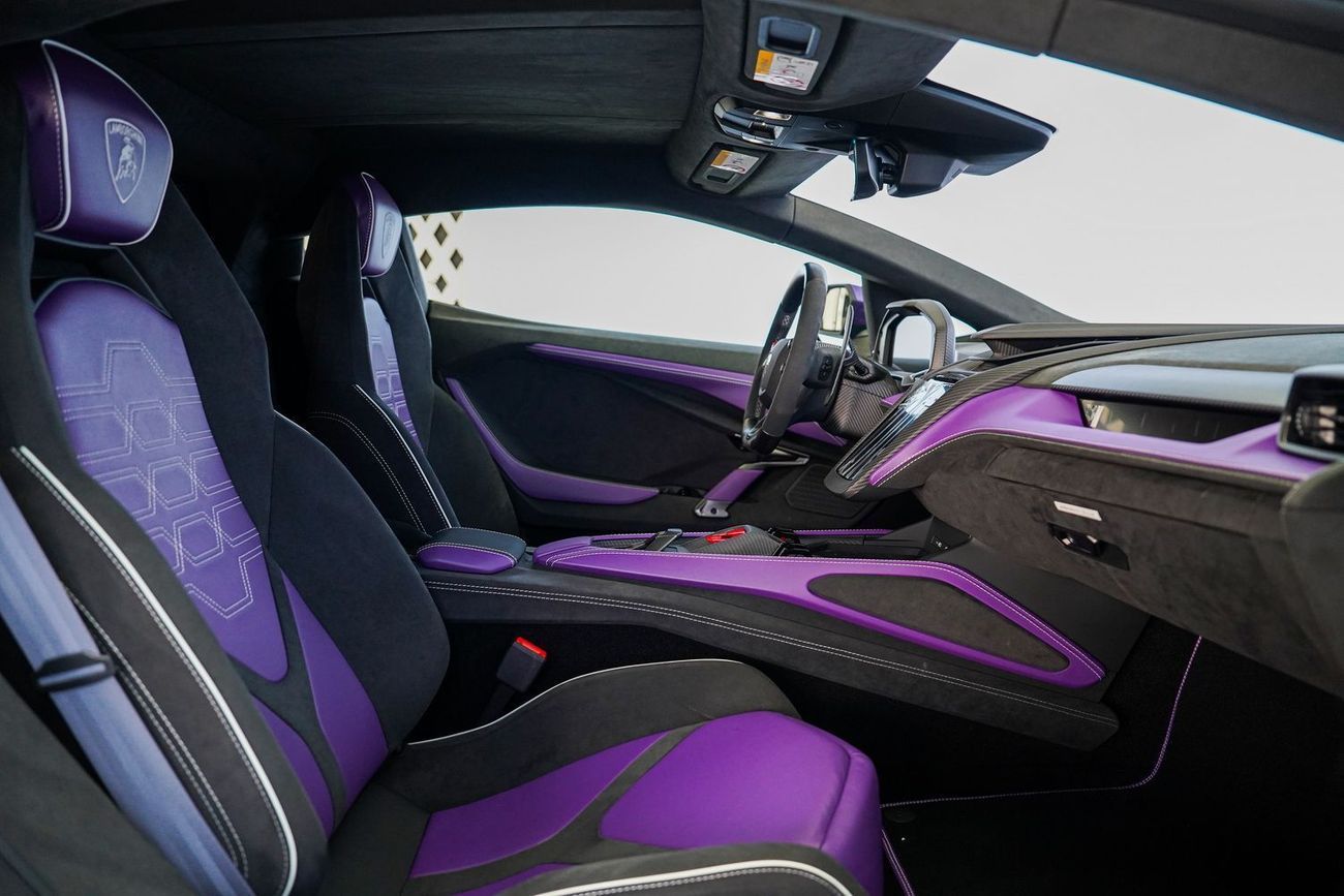 Lamborghini Revuelto 6.5L V12 Hybrid