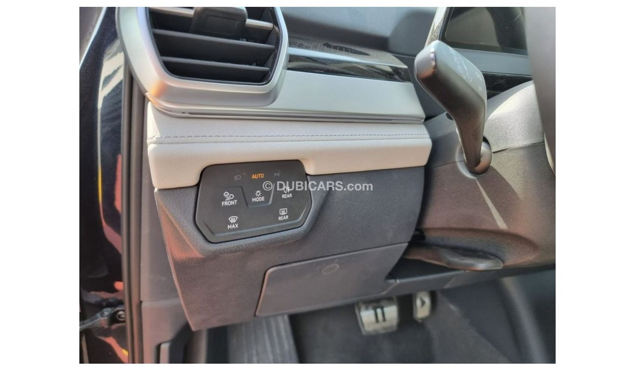 Volkswagen ID.6 Volkswagen ID6 Cross Pro , Electric Engine, Color Blue, 360 Degree Camera, Memory Seats, Model 2021