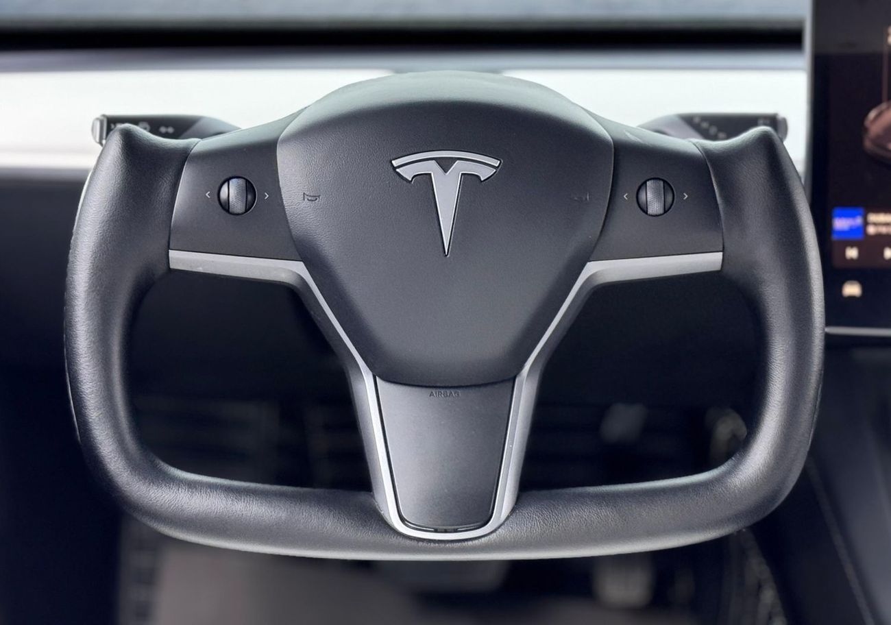 Tesla Model 3 Rear-Wheel Drive 2023 Tesla Model 3, One Year Unlimited KM Warranty ,Full Service History, GCC