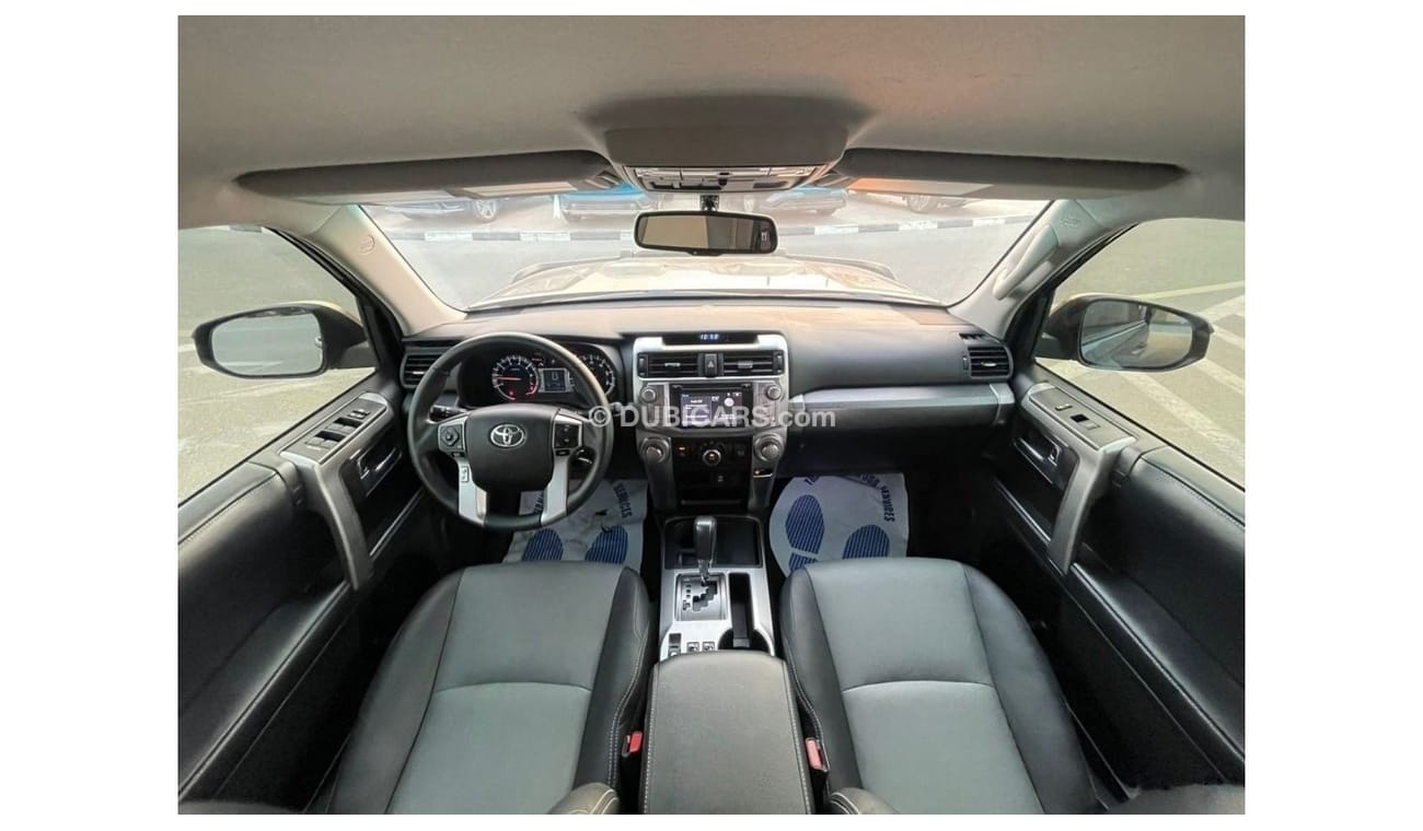 Toyota 4Runner *Offer*2018 Toyota 4Runner SR5 Premium -7 Seater - 4.oL V6 /  - UAE PASS