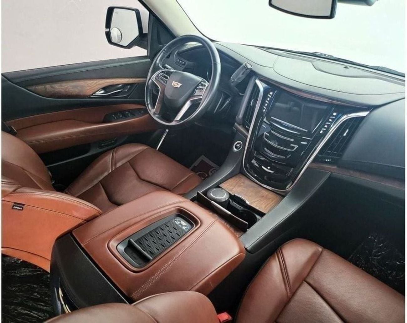 Cadillac Escalade PLATINUM ESV 226.9 -INCH PREMIUM 6.2L-8CYL FULL MAINTENANCE DONE