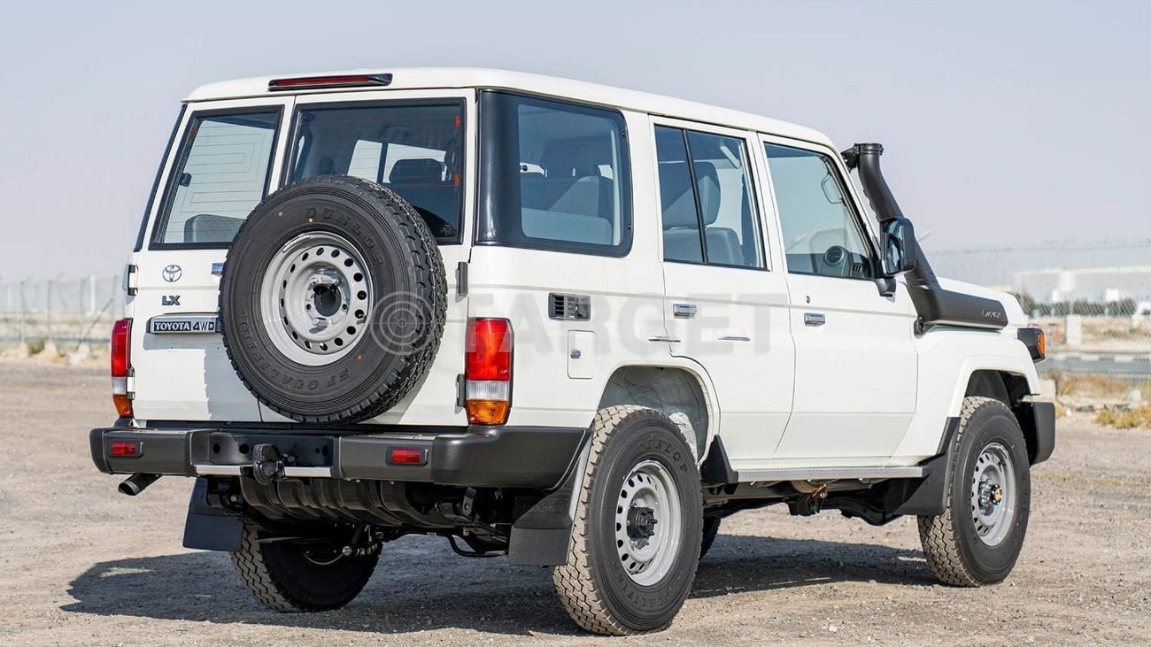 تويوتا لاند كروزر 70 LX LC 76 4.2     M/T   2025