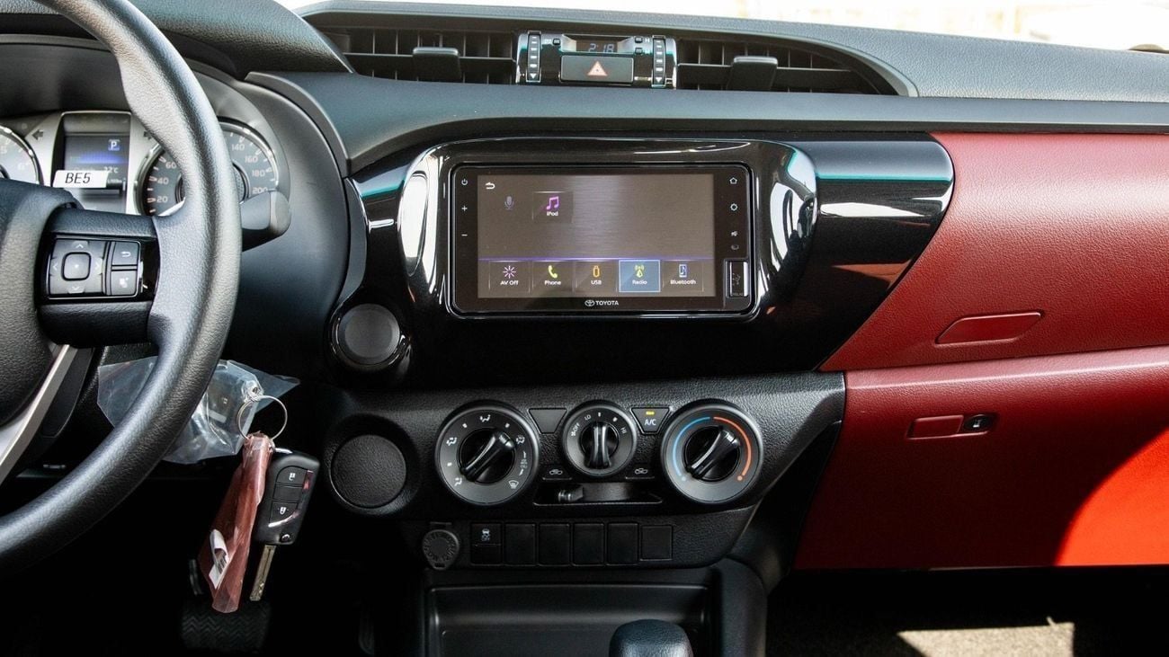 تويوتا هيلوكس GLX 2.7L Double Cab Utility RWD A/T