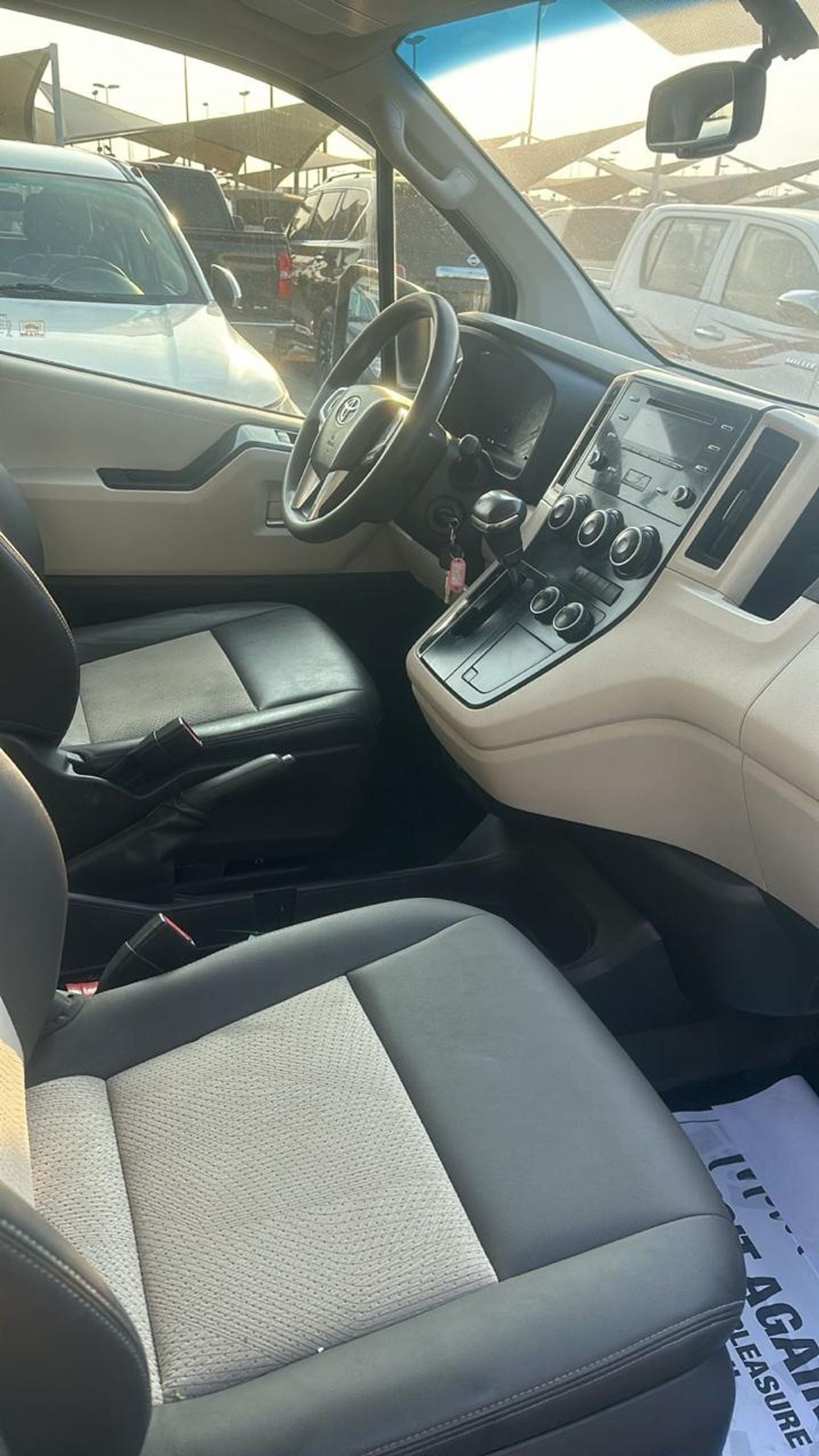 Toyota Hiace Diesel Engine ,2.8 Liter ,Left Hand Drive ,Automatic