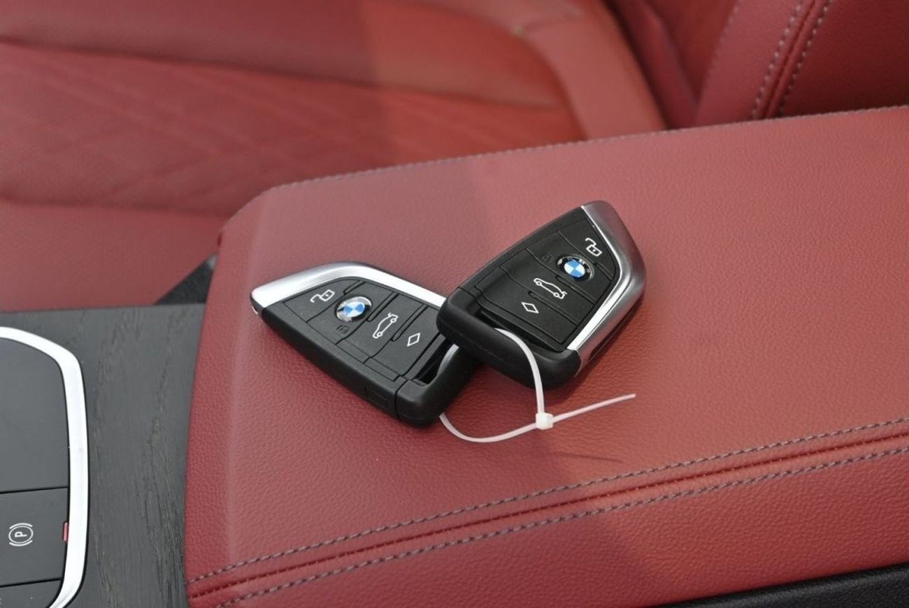 بي أم دبليو 325 BMW 325i M Sport Kit 2.0L Turbo Petrol Model 2024 Color White