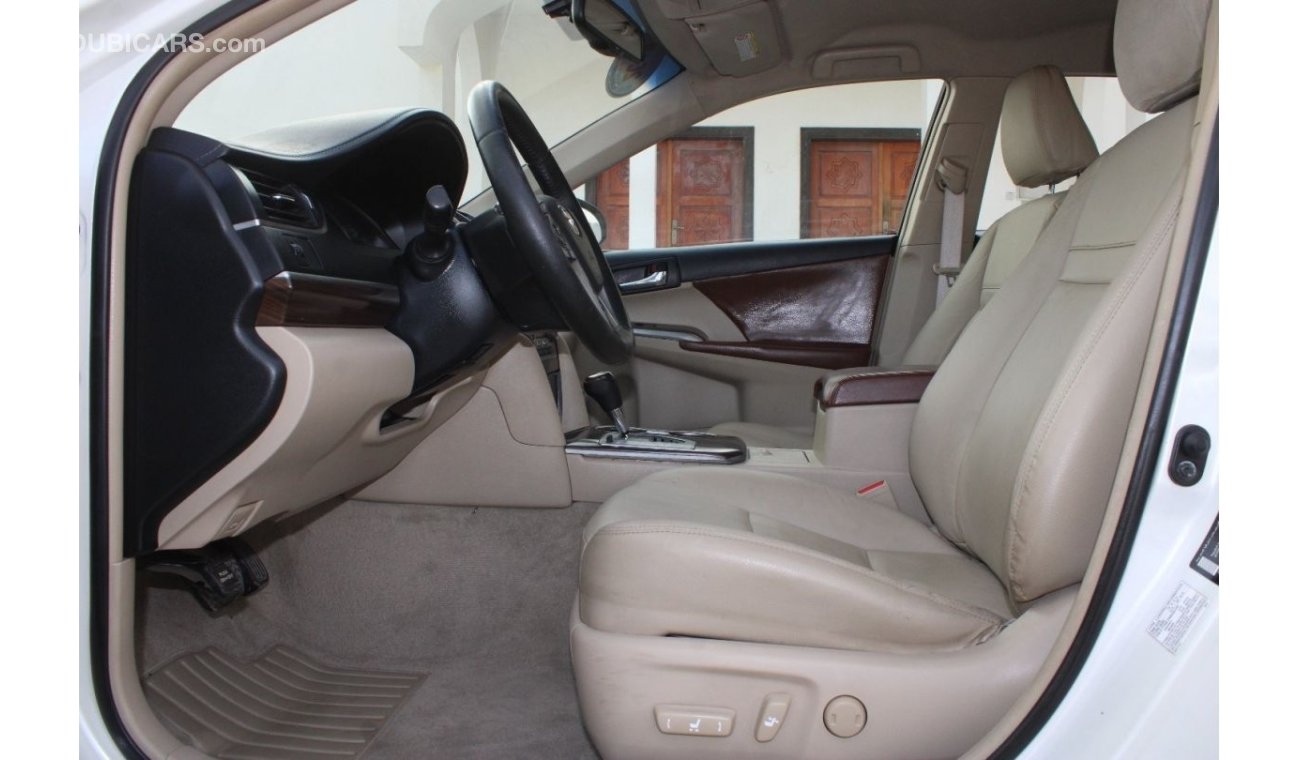 Toyota Camry Toyota Camry 2012 GCC, in excellent condition, without accidents, very clean from inside and outside