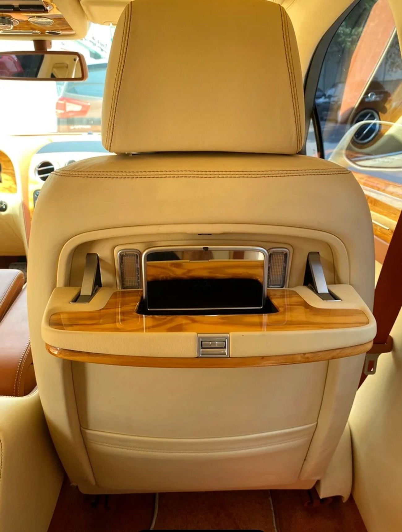 Bentley Flying Spur Speed Arabia