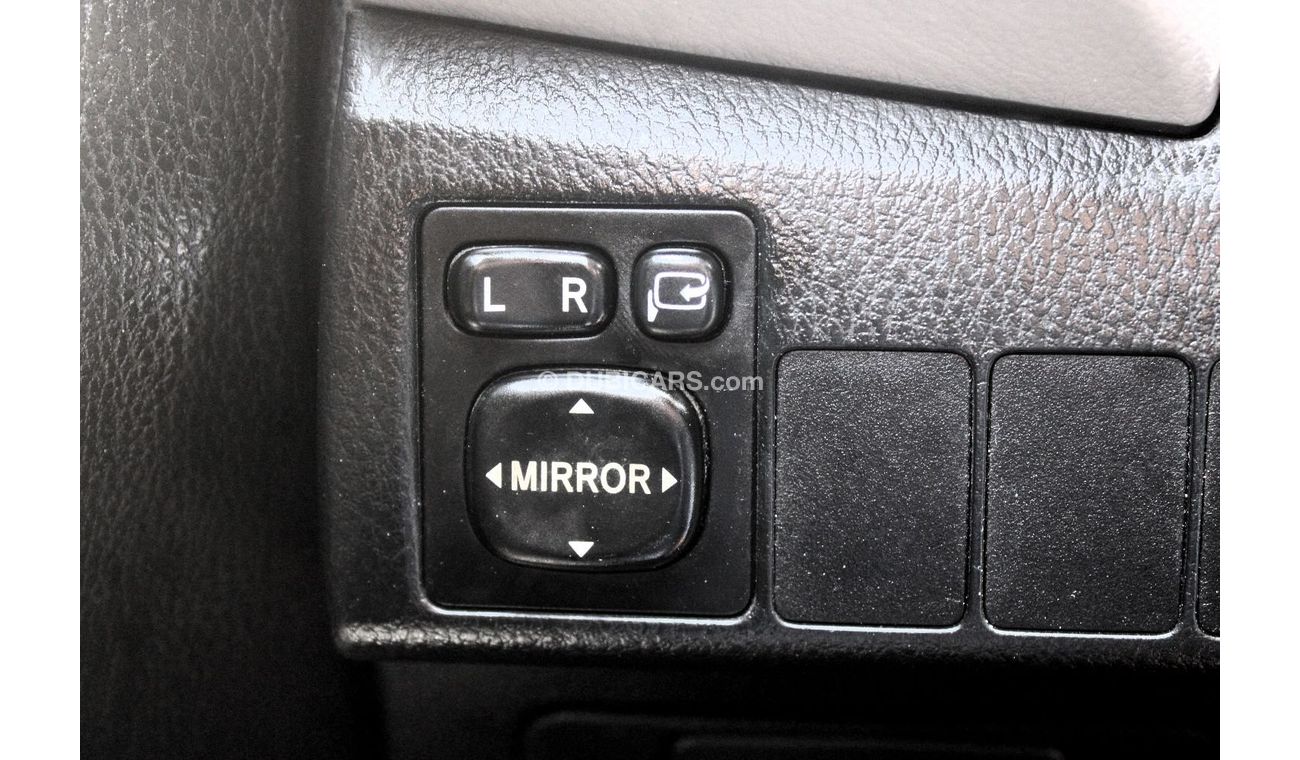 Toyota Corolla SE+ TOYOTA COROLLA 2015 - 2000 CC - PUSH BUTTON START - ACCIDENTS FREE - PERFECT CONDITION INSIDE OU