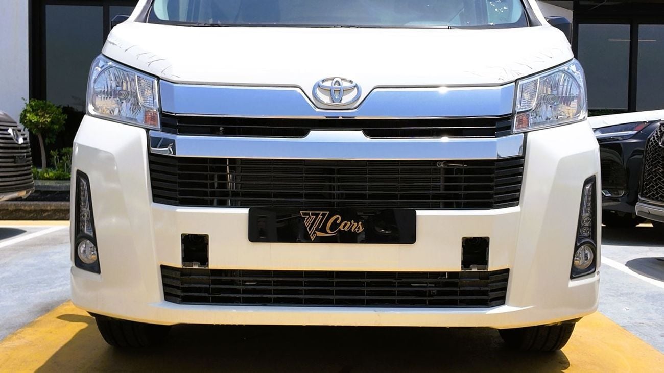 Toyota Hiace TOYOTA HIACE GL FULL OPTION M/T