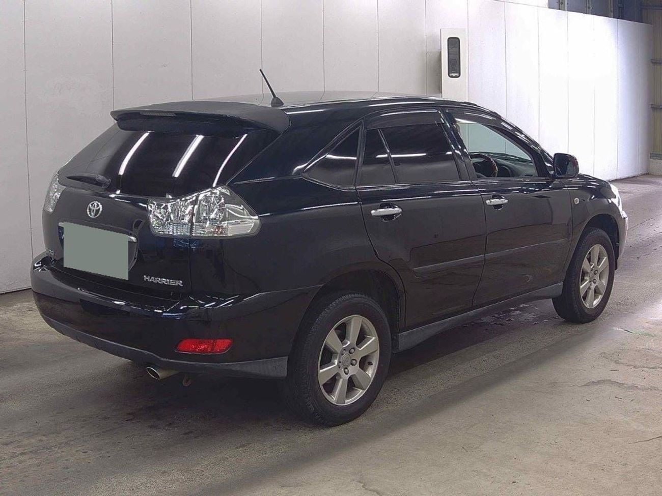 Toyota Harrier 2.4L V4 PETROL / 240G L PKG ALCANTARA SELECTION / DVD CAMERA / 4WD / 2011