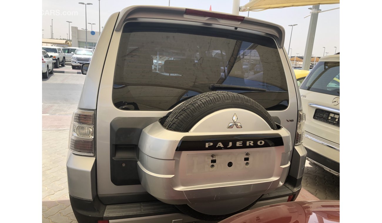 Mitsubishi Pajero Mitsubishi Pajero V6, model:2007. Excellent Condition