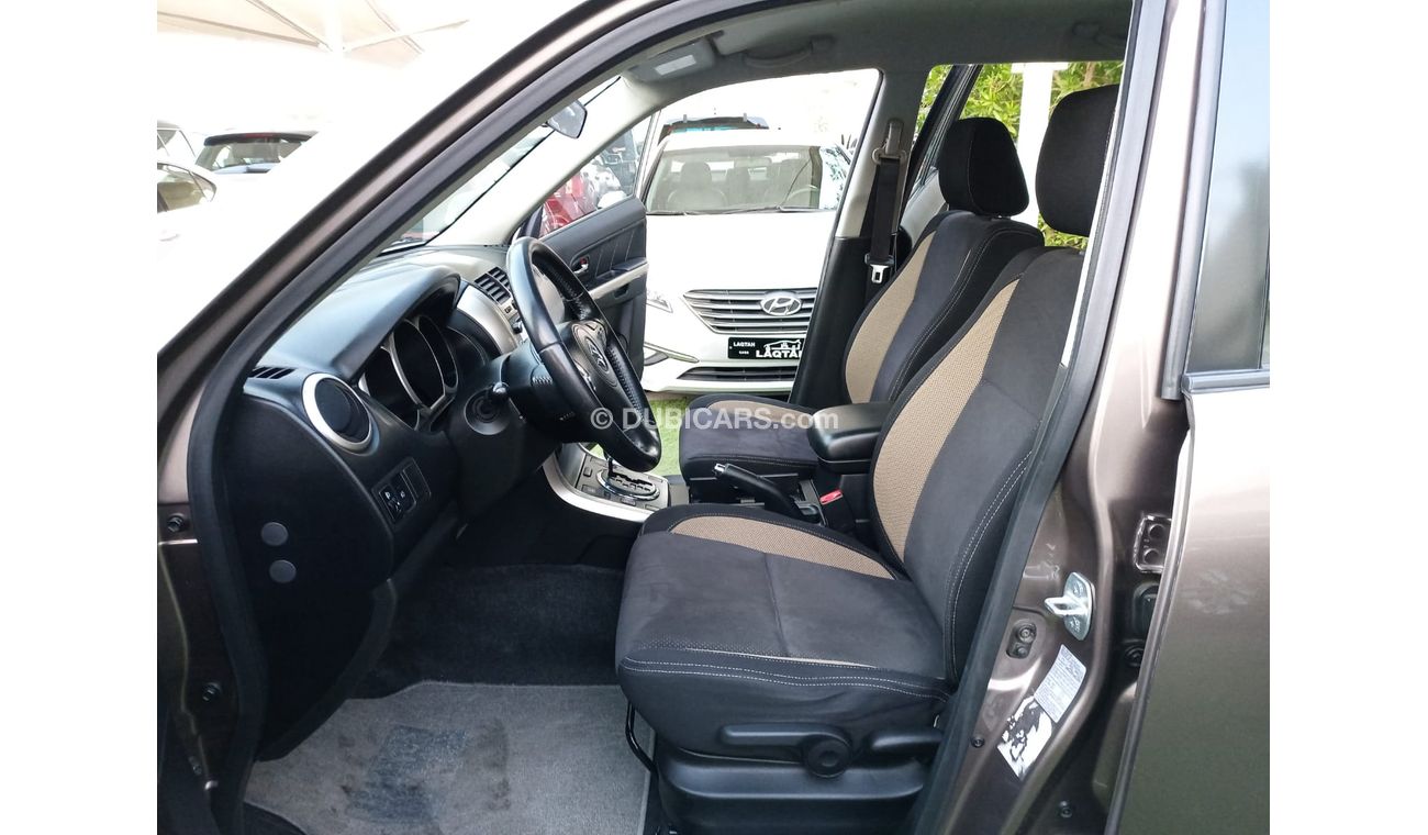 Suzuki Grand Vitara 2015 GCC model, agency dye, cruise control, alloy wheels, camera sensors, Android screen, in excelle