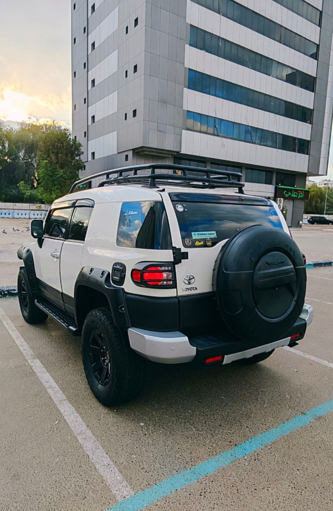 تويوتا إف جي كروزر