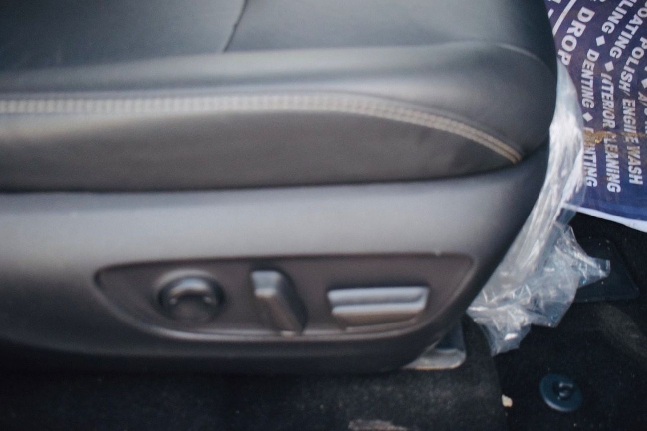 Toyota RAV4 Toyota rav4 2020 grey RHD FULL Options