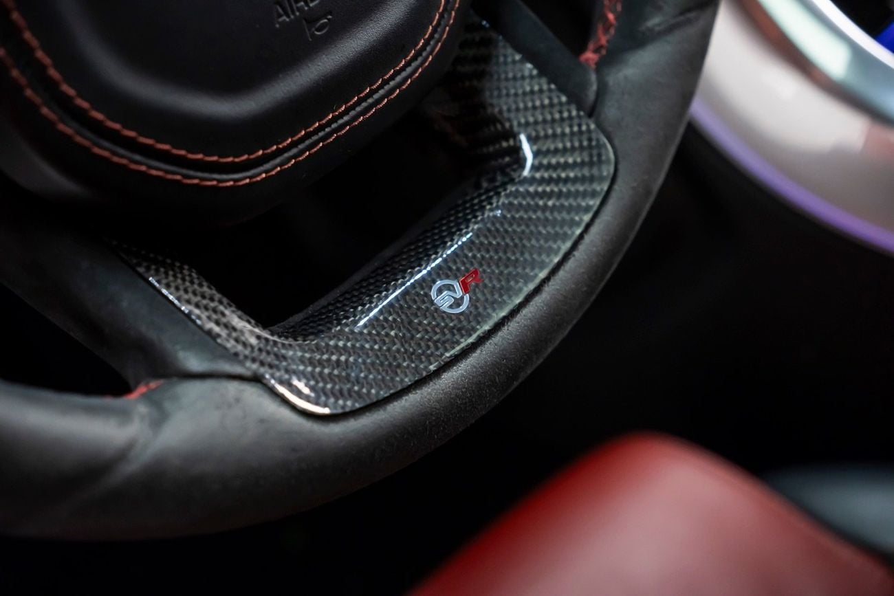 لاند روفر رينج روفر سبورت SVR 5.0L (575 HP) 4WD