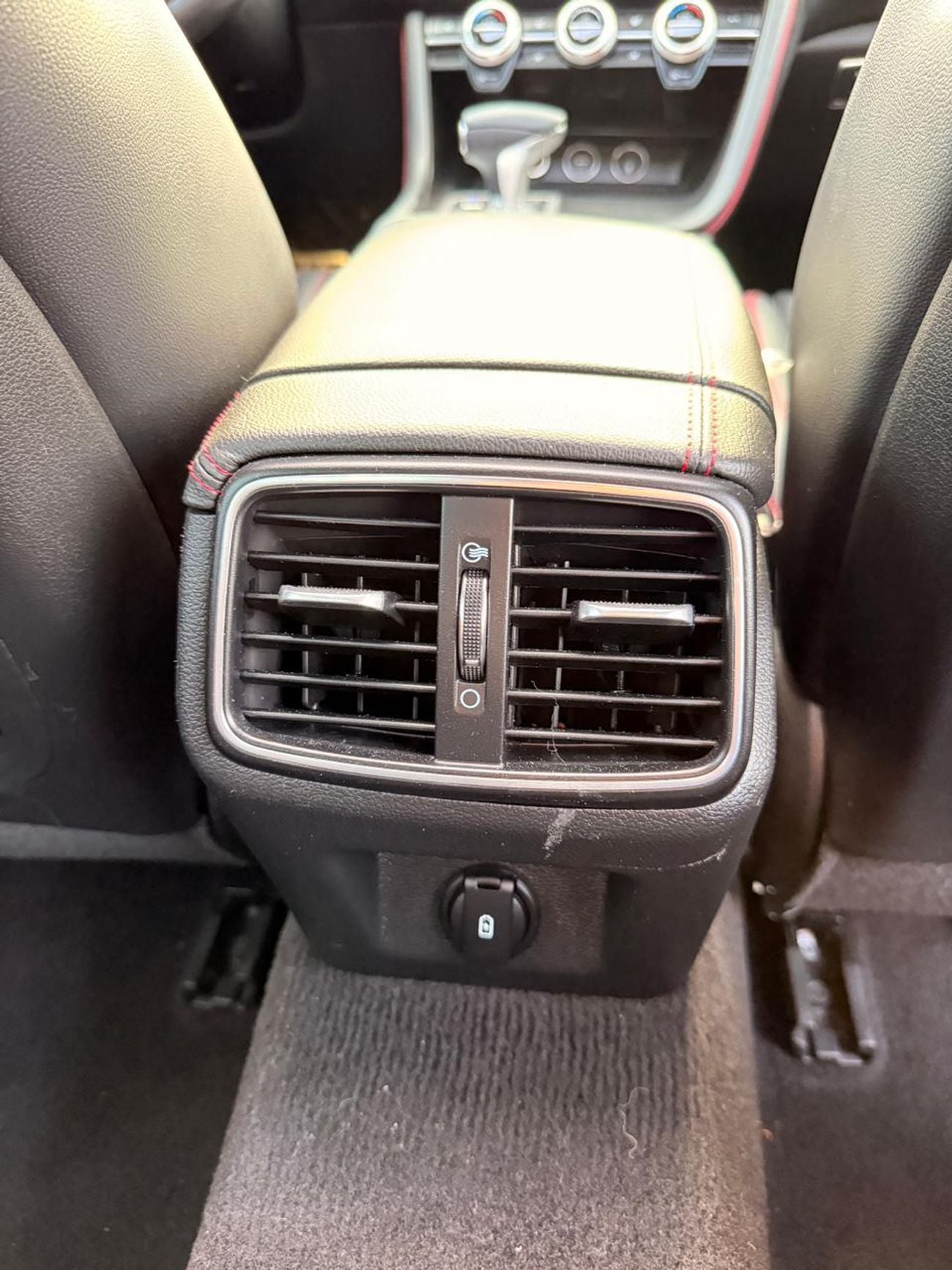 Genesis G70 Platinum 2.0L AWD