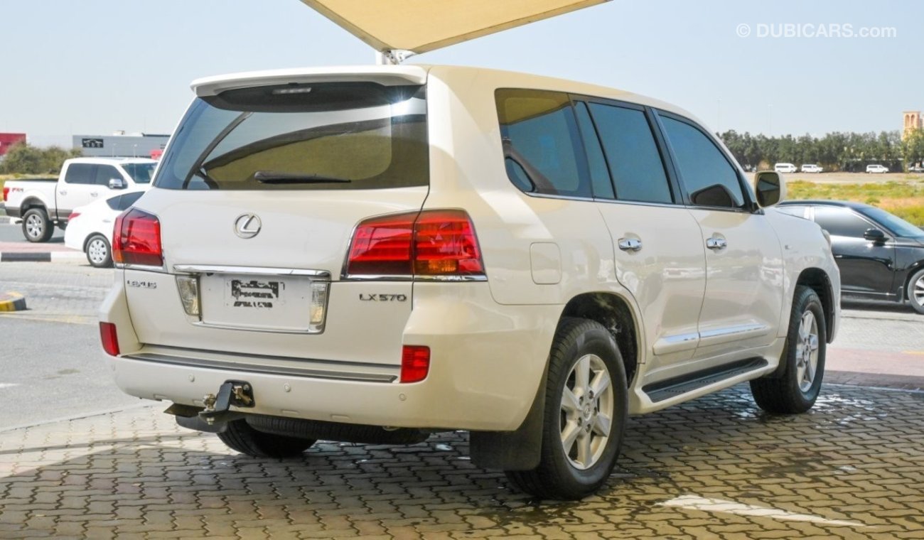 Lexus LX570