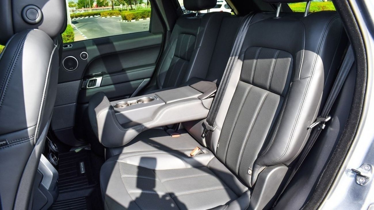 Land Rover Defender Dynamic HSE P525 LAND ROVER SPORT- DYNAMIC II 2022 II FULLY LOADED