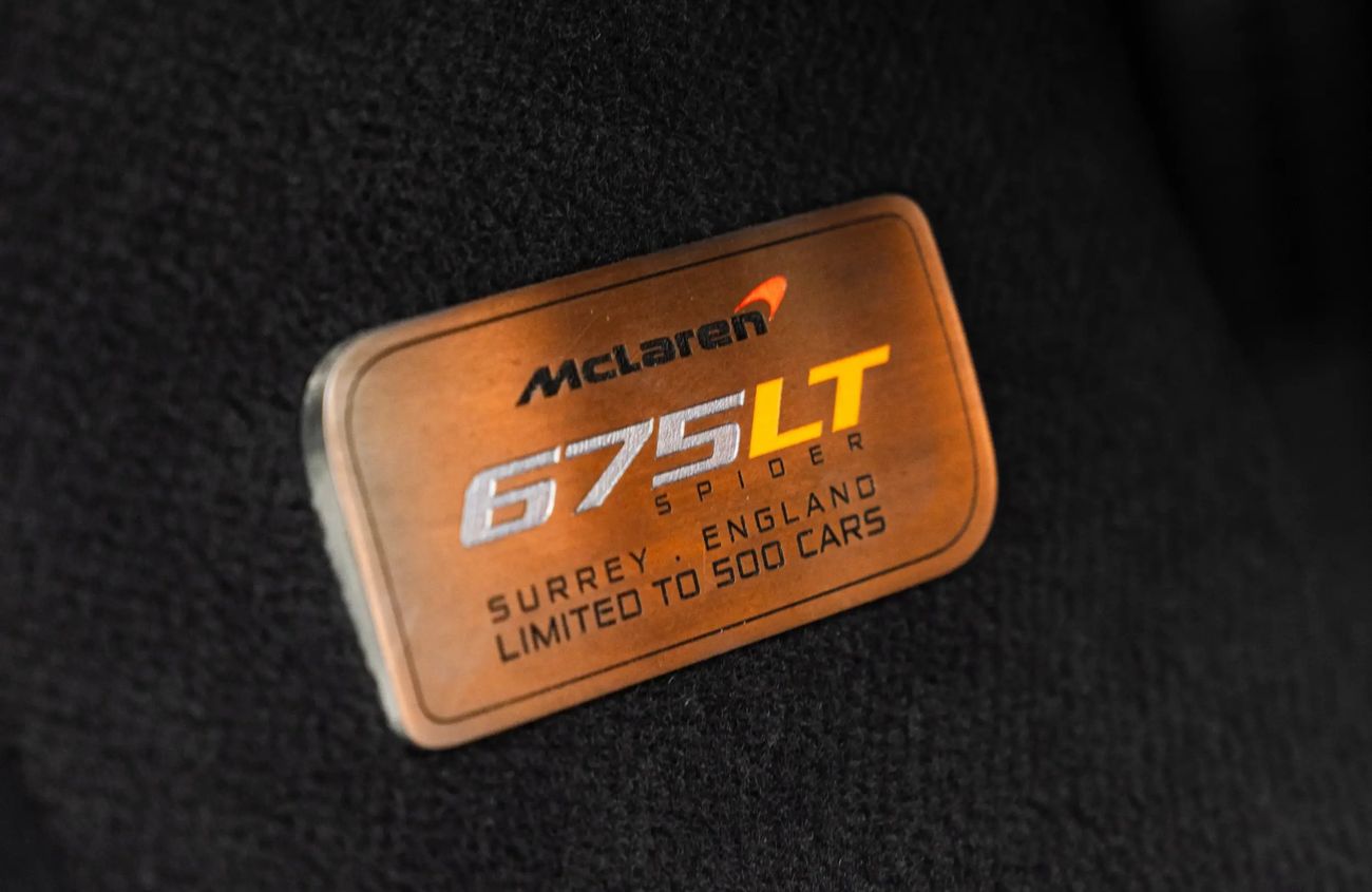 McLaren 675LT 3.8L V8 Twin-Turbocharged Engine