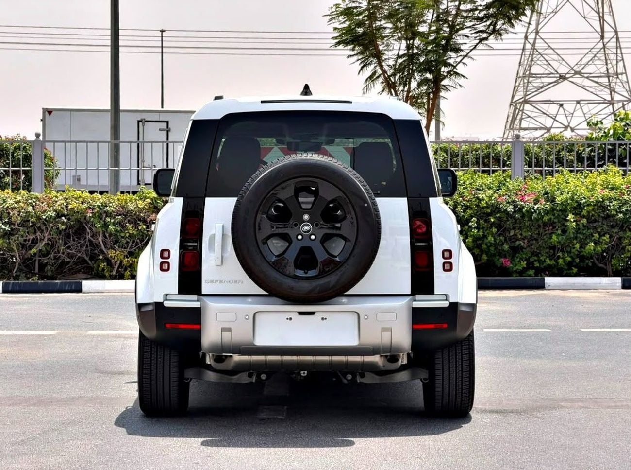 Land Rover Defender 110 X-DYNAMIC HSE P400