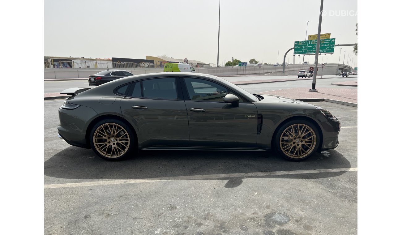 Porsche Panamera 4 E- hybrid