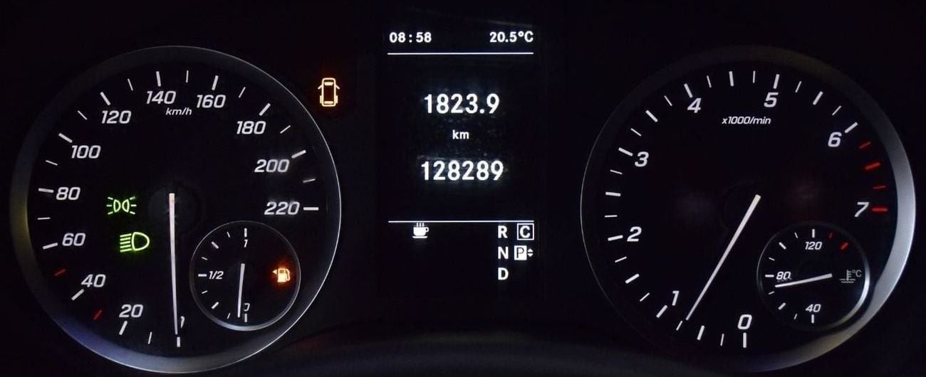 Mercedes-Benz Vito EXCELLENT DEAL for our Mercedes Benz Vito Tourer 121 ( 2020 Model ) in White Color GCC Specs