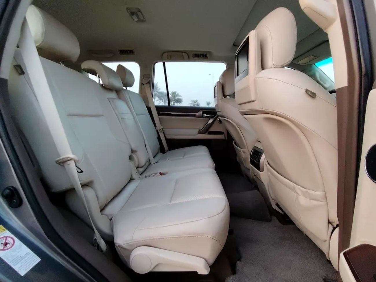 لكزس GX 460 Well Maintained GX 460 | GCC Specs | Reliable V8 Luxury SUV With Low KM
