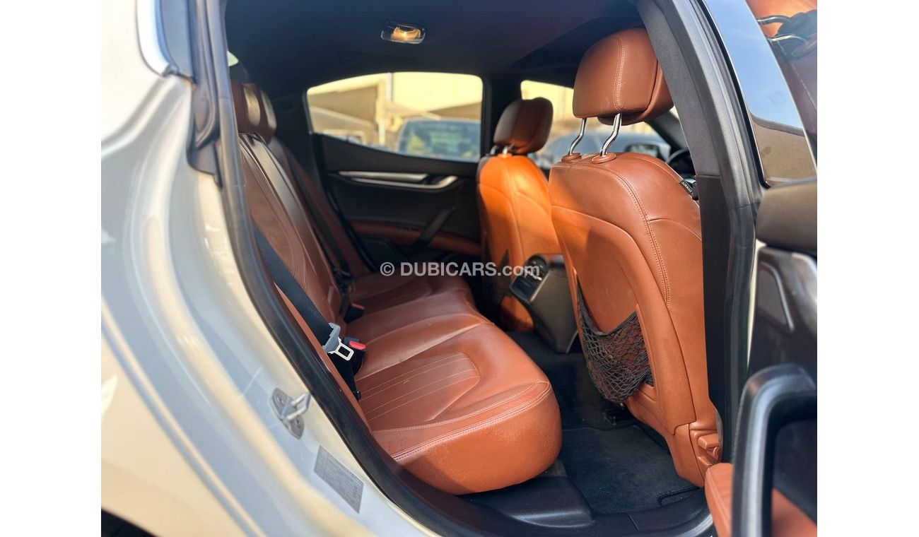 Maserati Ghibli GranLusso 3.0L